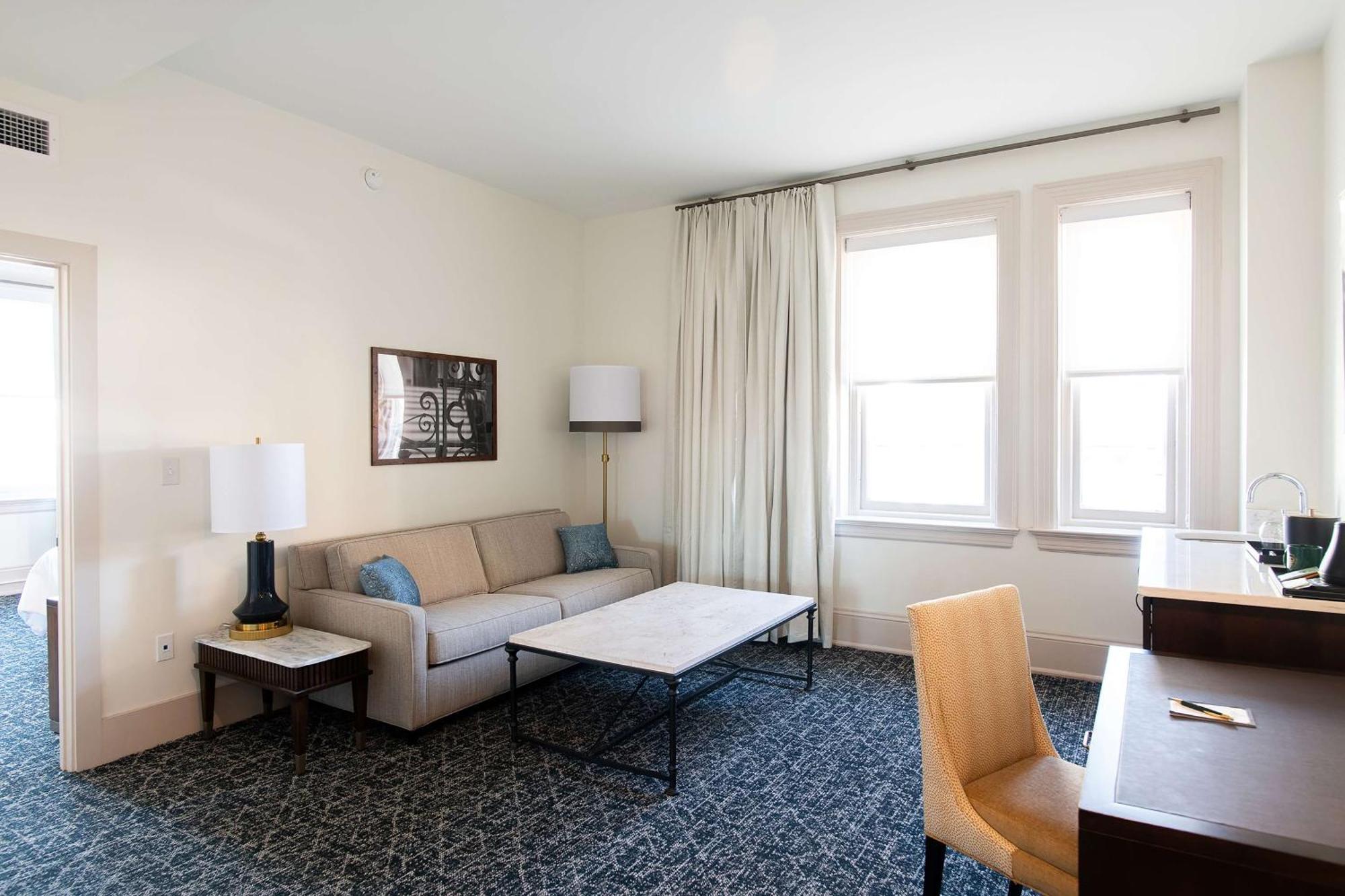Hotel Petersburg, Tapestry Collection By Hilton מראה חיצוני תמונה