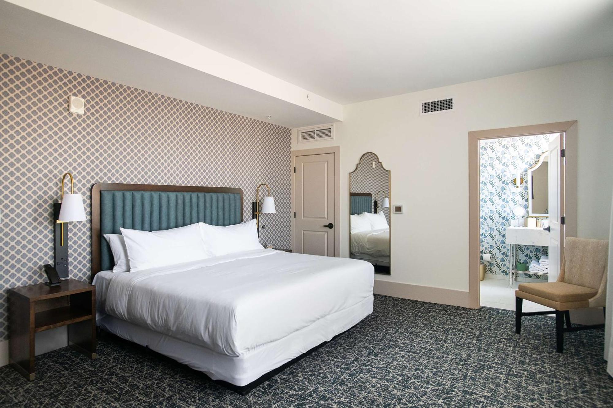 Hotel Petersburg, Tapestry Collection By Hilton מראה חיצוני תמונה