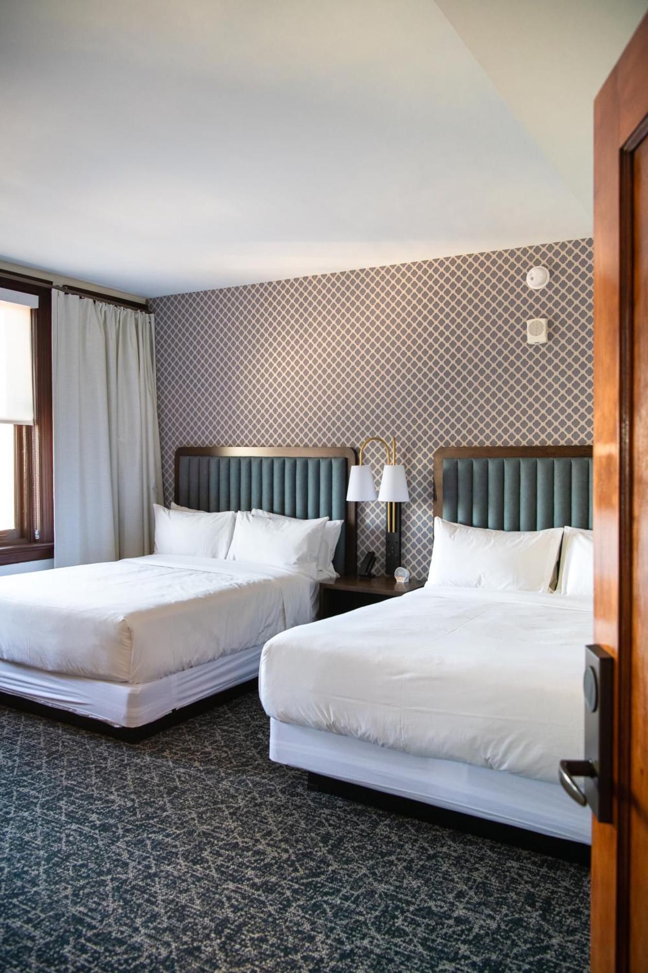 Hotel Petersburg, Tapestry Collection By Hilton מראה חיצוני תמונה